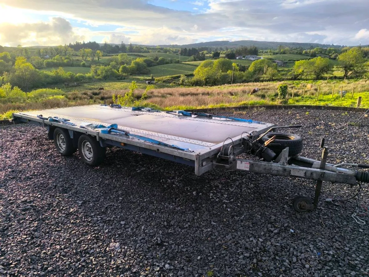 Brian James Tilt Bed 5m x 2.1m - Image 1