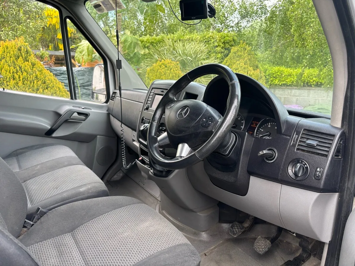 Mercedes sprinter - Image 2
