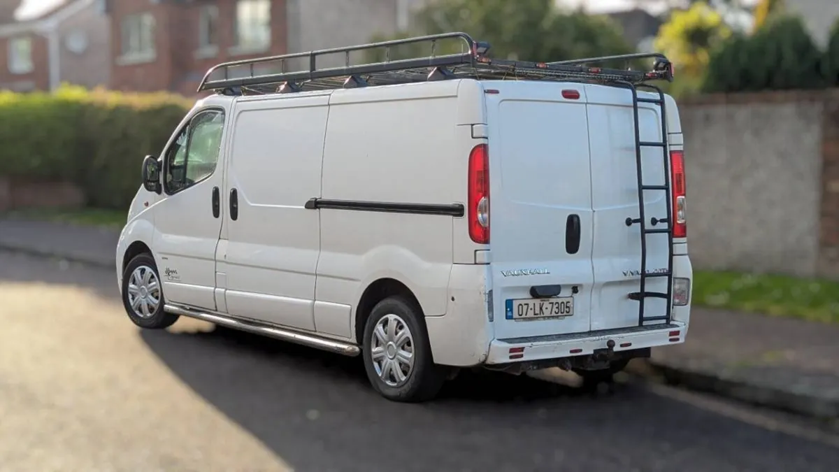 2007 Vauxhall Vivaro 2900 CDTI LWB - Image 3