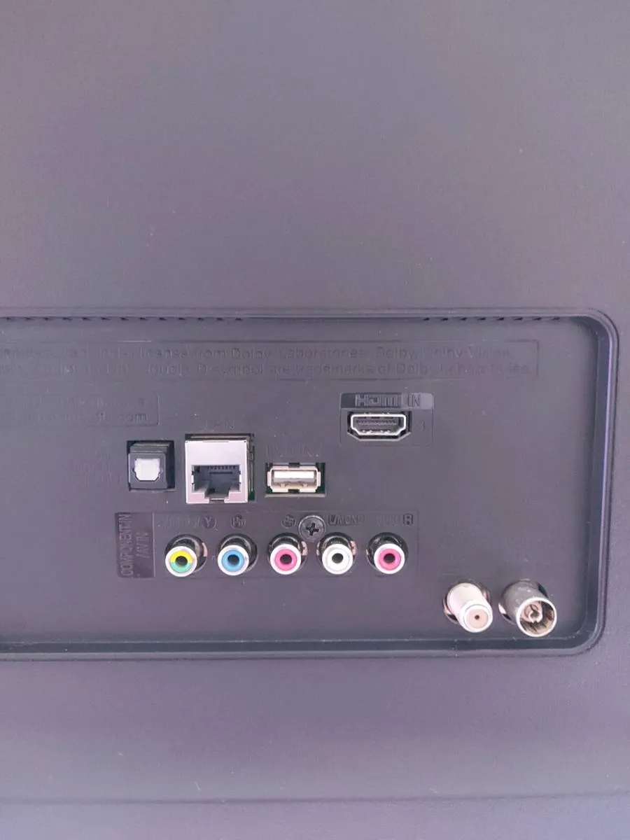 LG 43" 4K UHD smart TV - Image 3