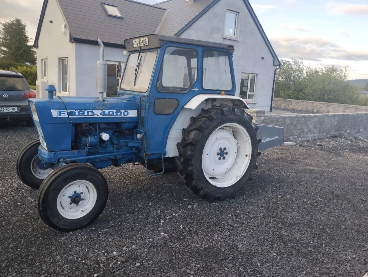 Tractor - Image 2