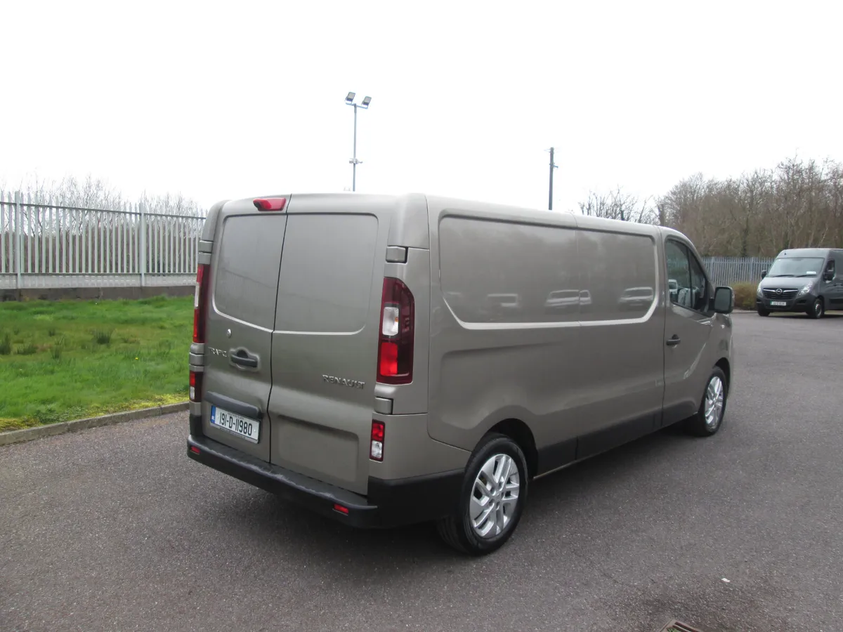 2019 Renault Trafic 1.6 Dci 125 Sport Cvrt 08/2026 - Image 4