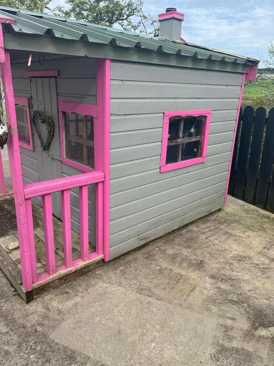 Wooden playhouse - Image 2
