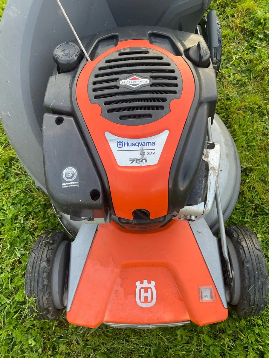 Lawn mower - Image 2