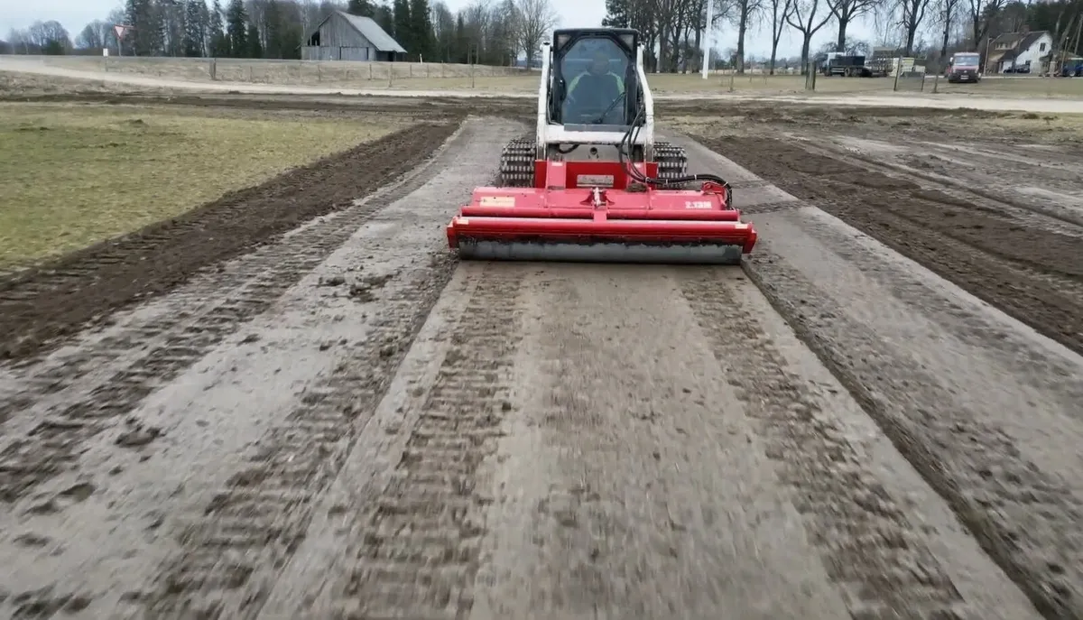Subsoil mulching - Image 2
