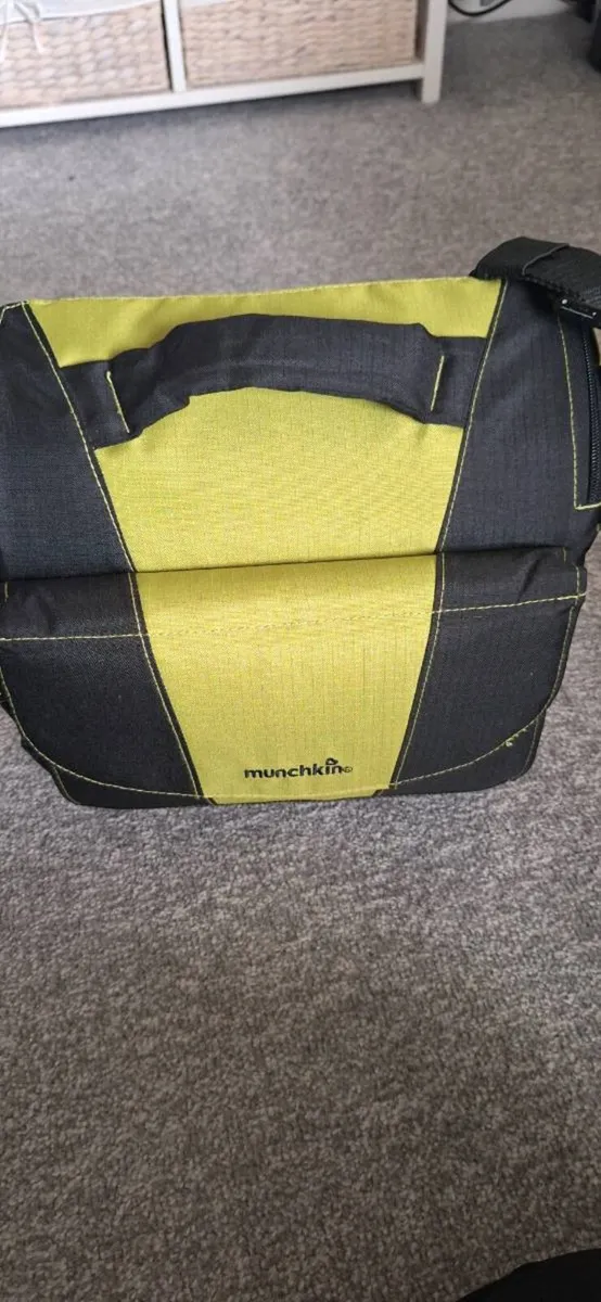 Munchkin portable booster seat - Image 2