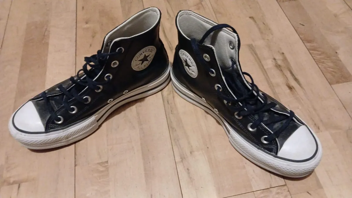 Converse boots size 5.5 - Image 2