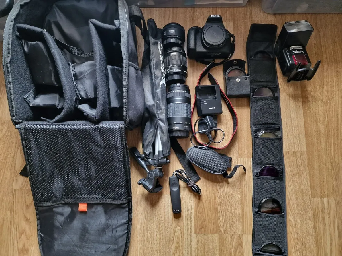 Canon EOS 2000D Full Photography Kit