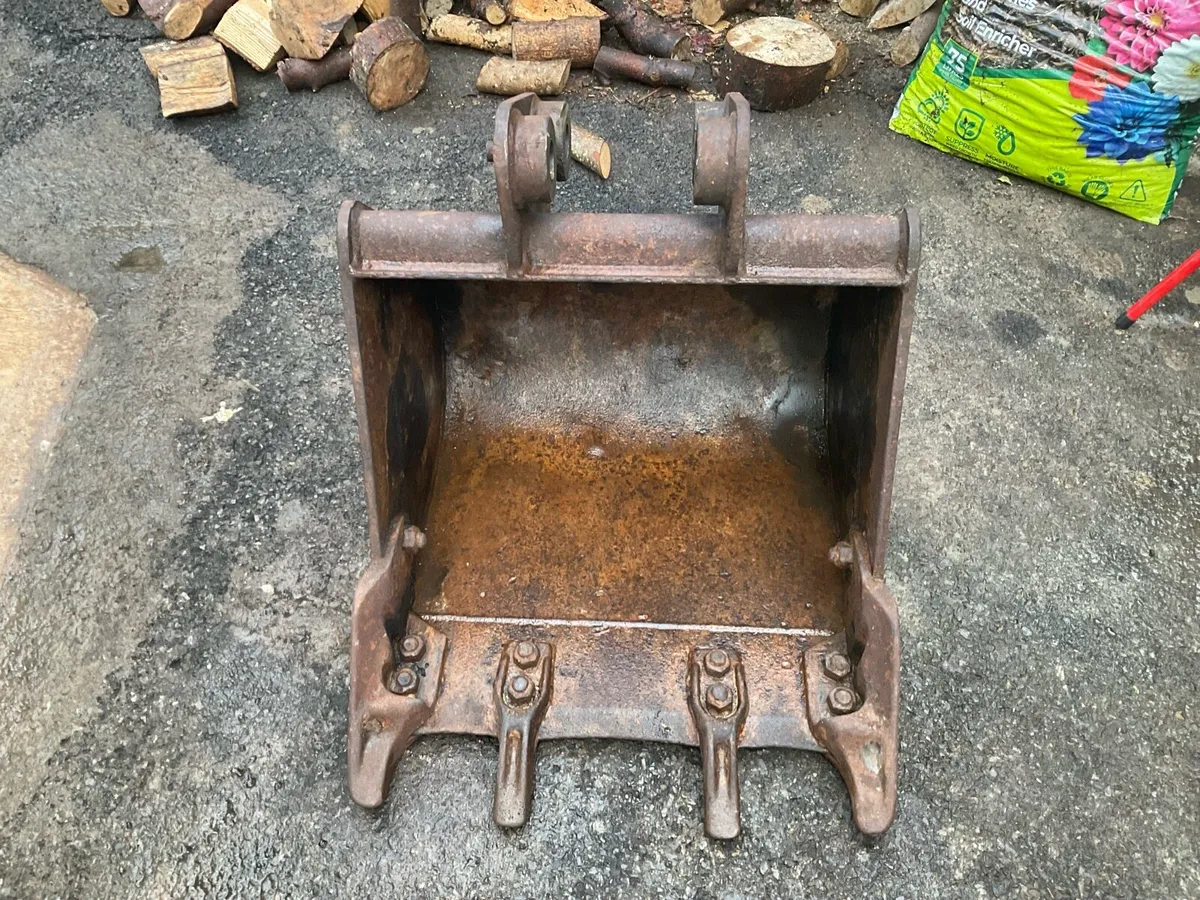 Bucket for Mini Digger - Image 1