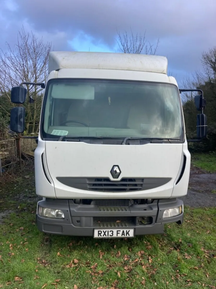 2013 Renault Midlum 20ft Flatbed Lorry - Image 1