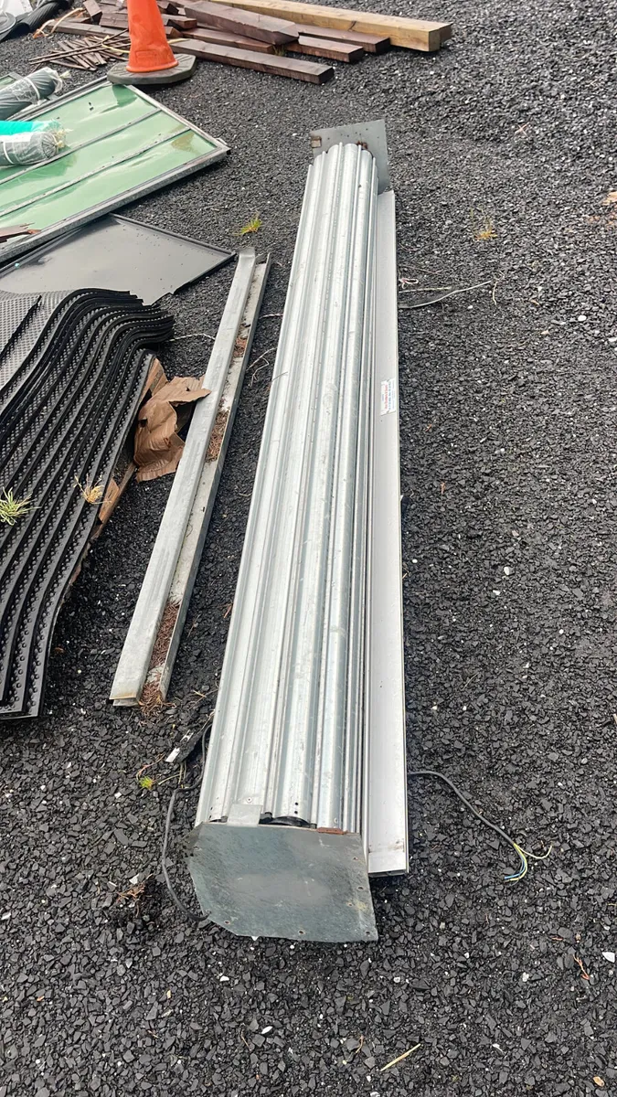 Roller shutter electric - Image 1