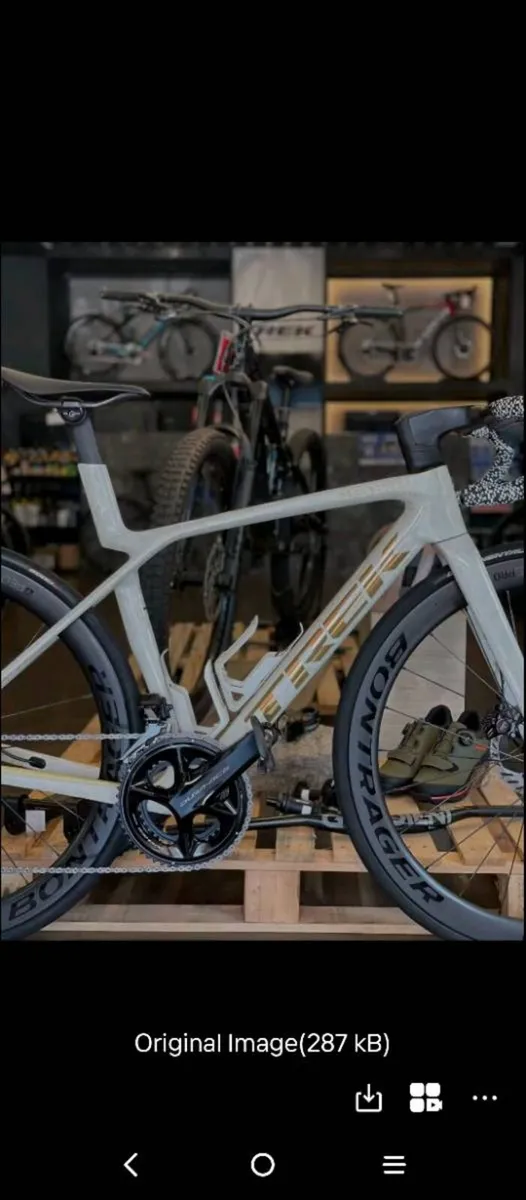 Trek Madone SLR 9 BRAND NEW - Image 3