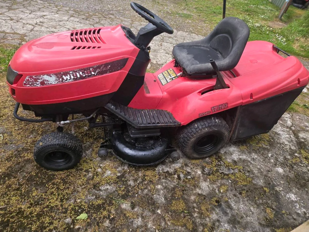 Castlegarden ride-on lawnmower - Image 3