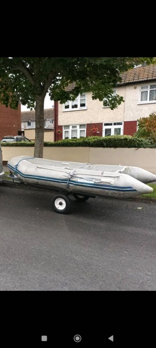 Waveline dinghy - Image 1