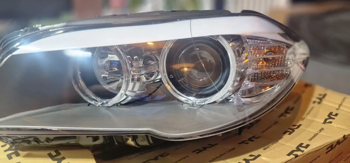 BMW 5 Series F11 2010-2013 Headlights/Headlamps - Image 3