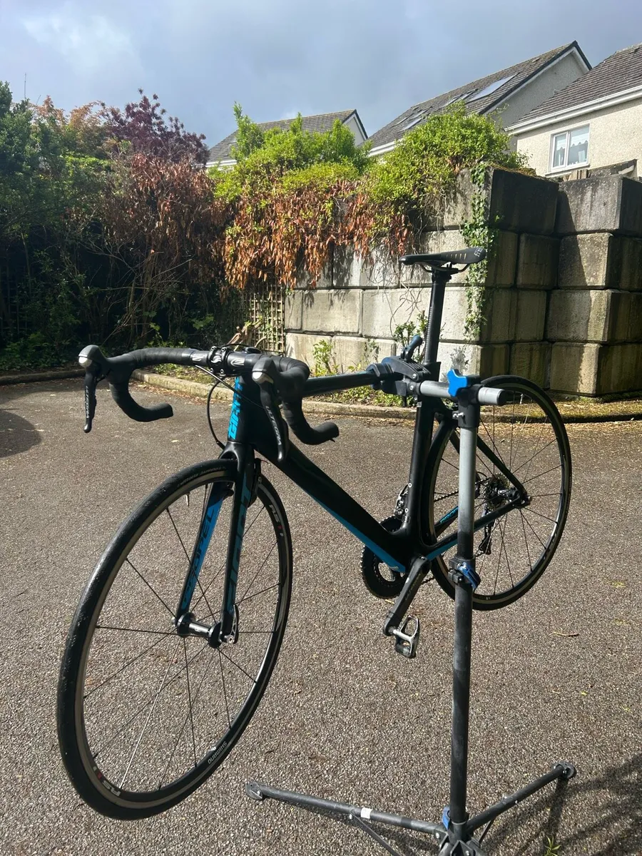 Giant aero bike full carbon - Image 2