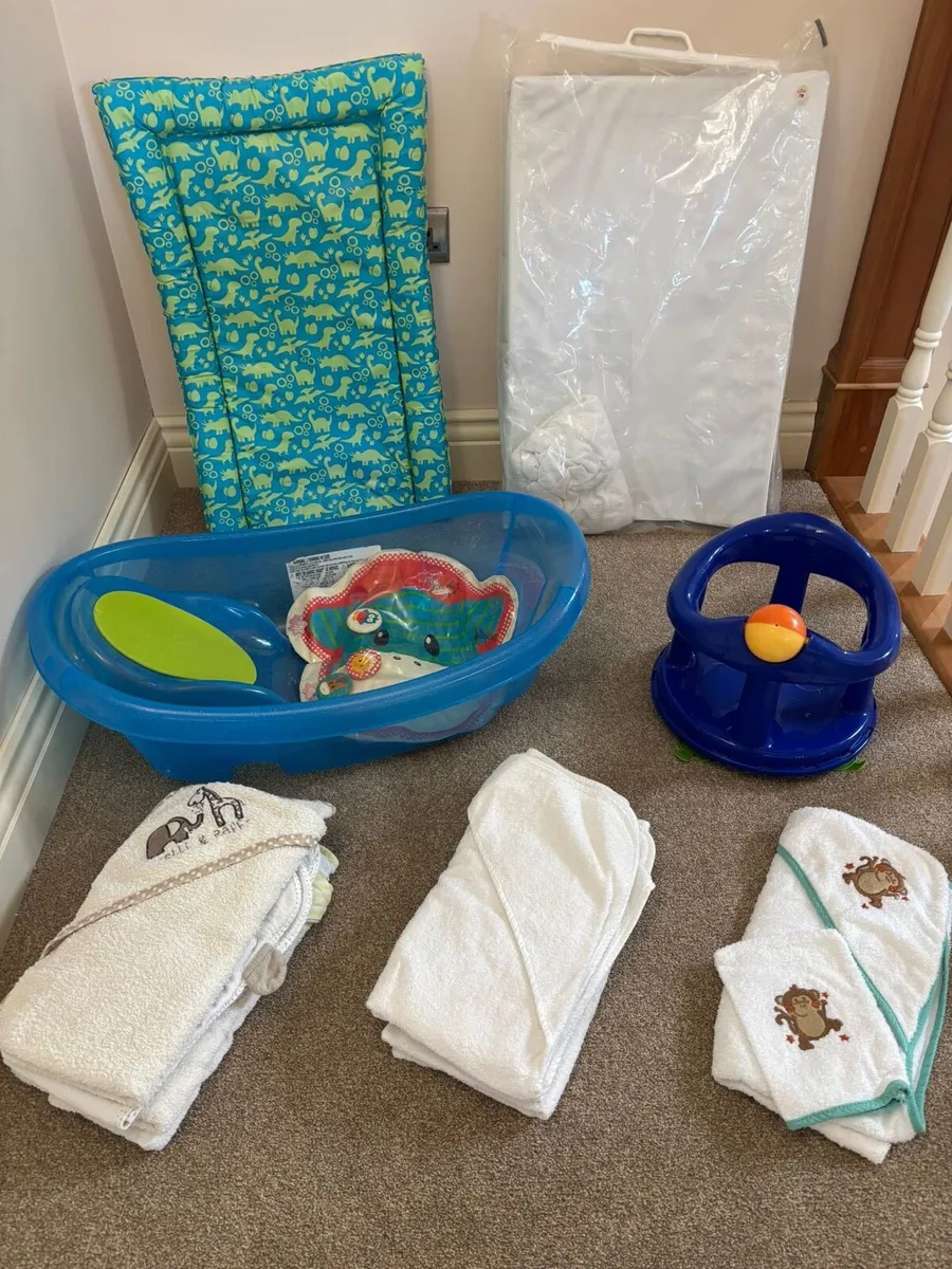 Baby bathing bundle