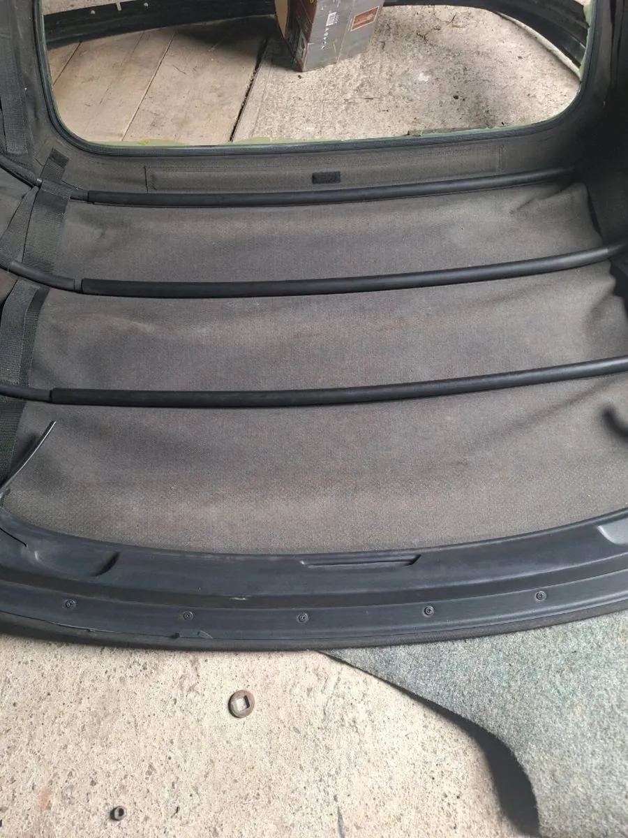 Bmw z3 complete convertible hood - Image 1