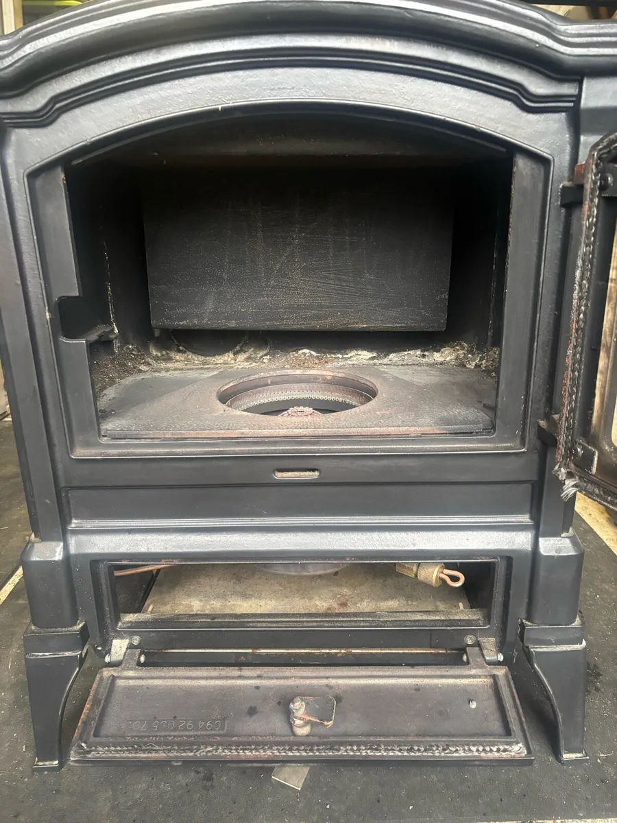 Oil stove - Image 2