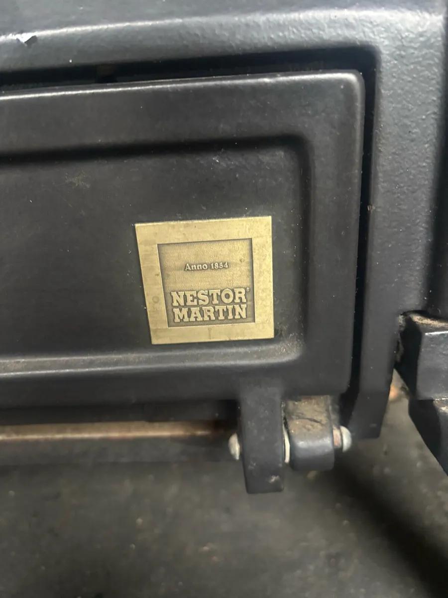 Oil stove - Image 3