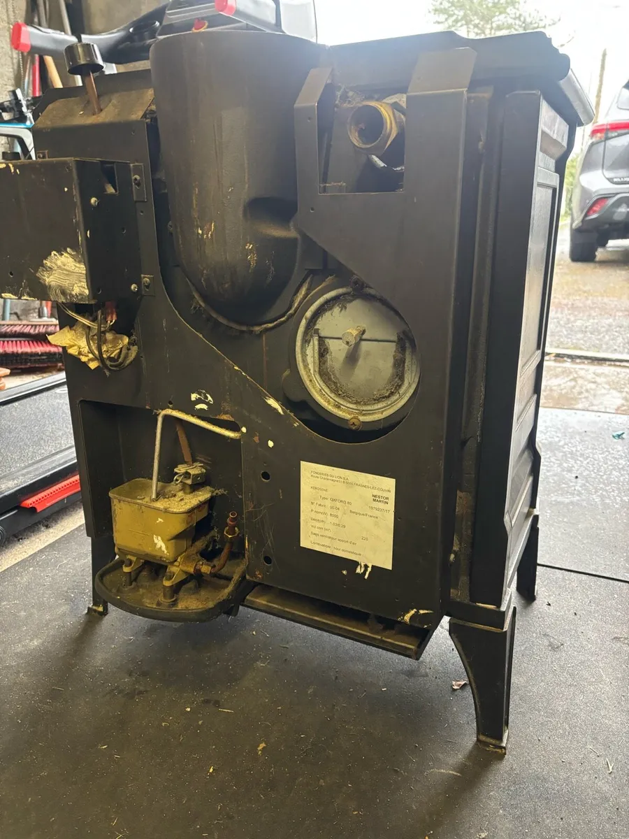 Oil stove - Image 4