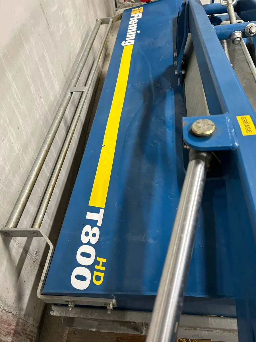 Fleming 8FT Topper For Sale - Image 1