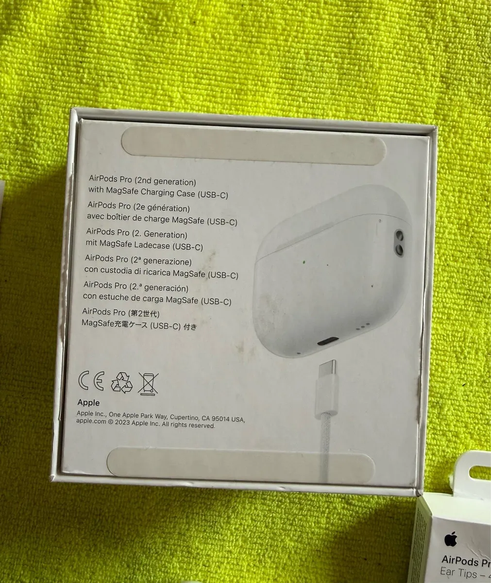 AirPod pro 2 - Image 2