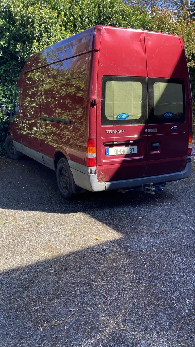 Camper/  8 seattax is 56 € a year automatic 2,5tdi - Image 4