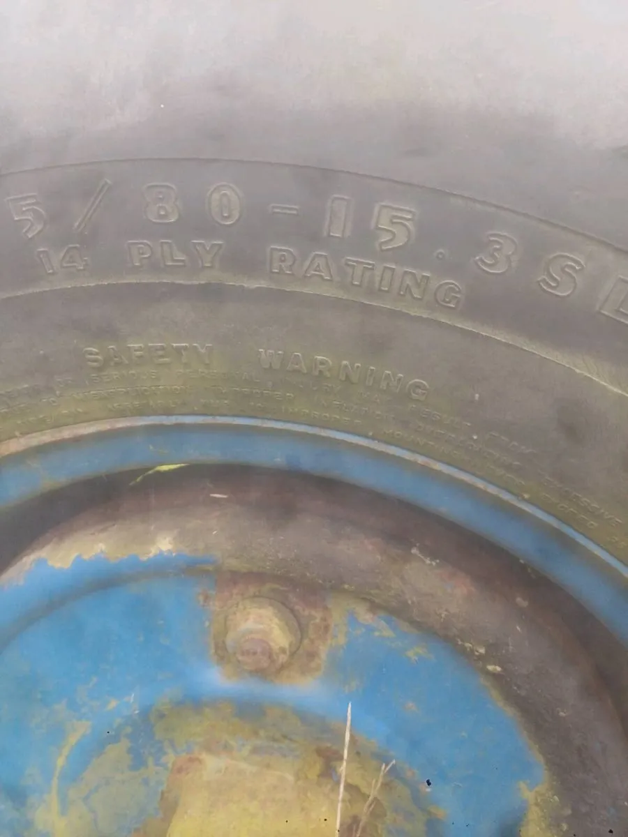 Two axles of 12 ton trailer - Image 3