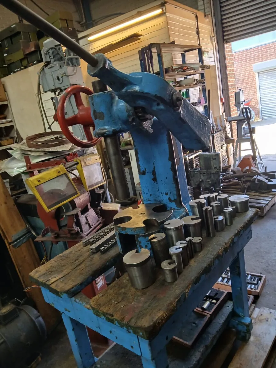 50 Ton Arbor press & Broch keyway sets. - Image 3
