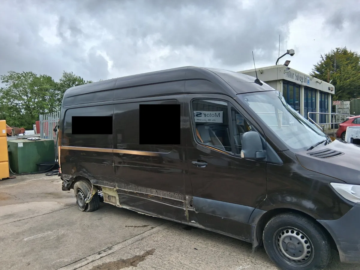 2020 MERCEDES SPRINTER  HIGH ROOF (for parts only) - Image 4