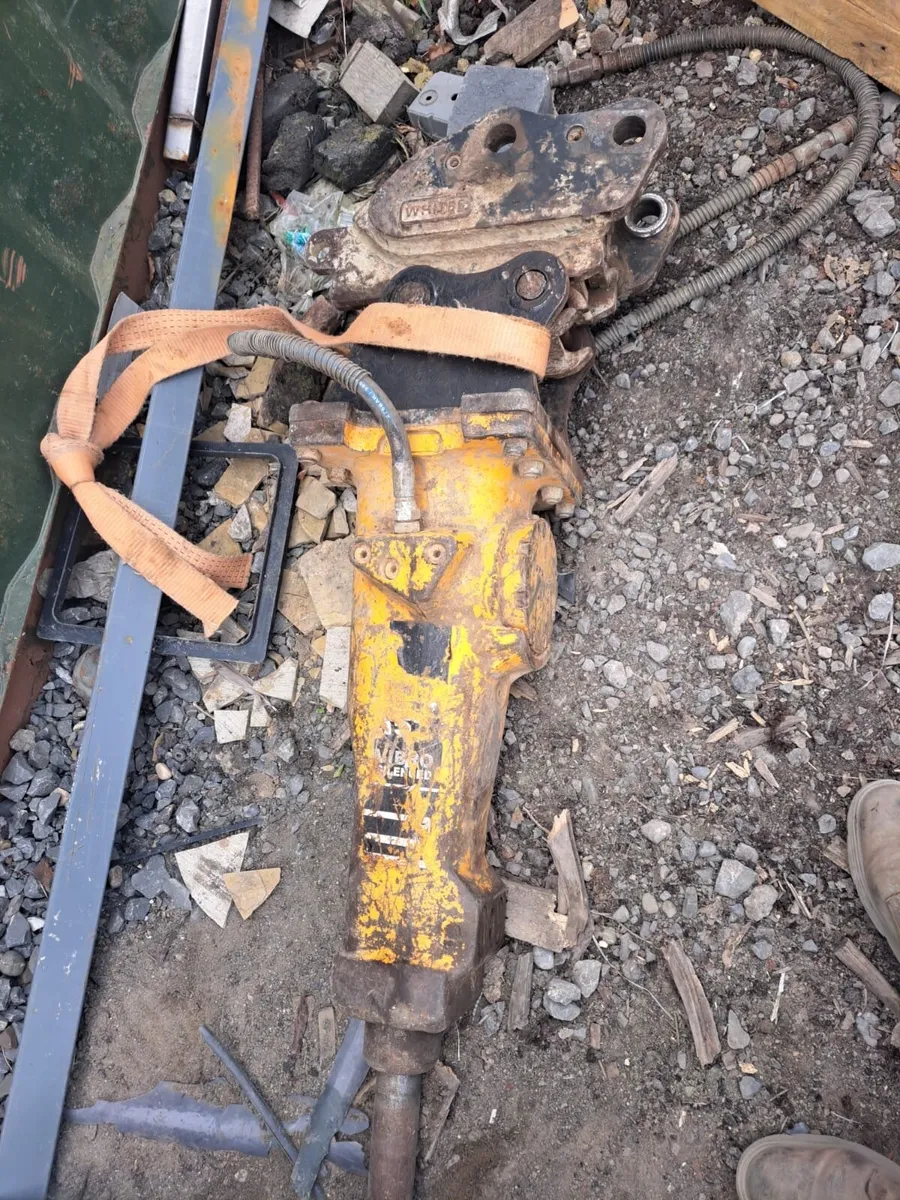 Hydraulic breaker - Image 3