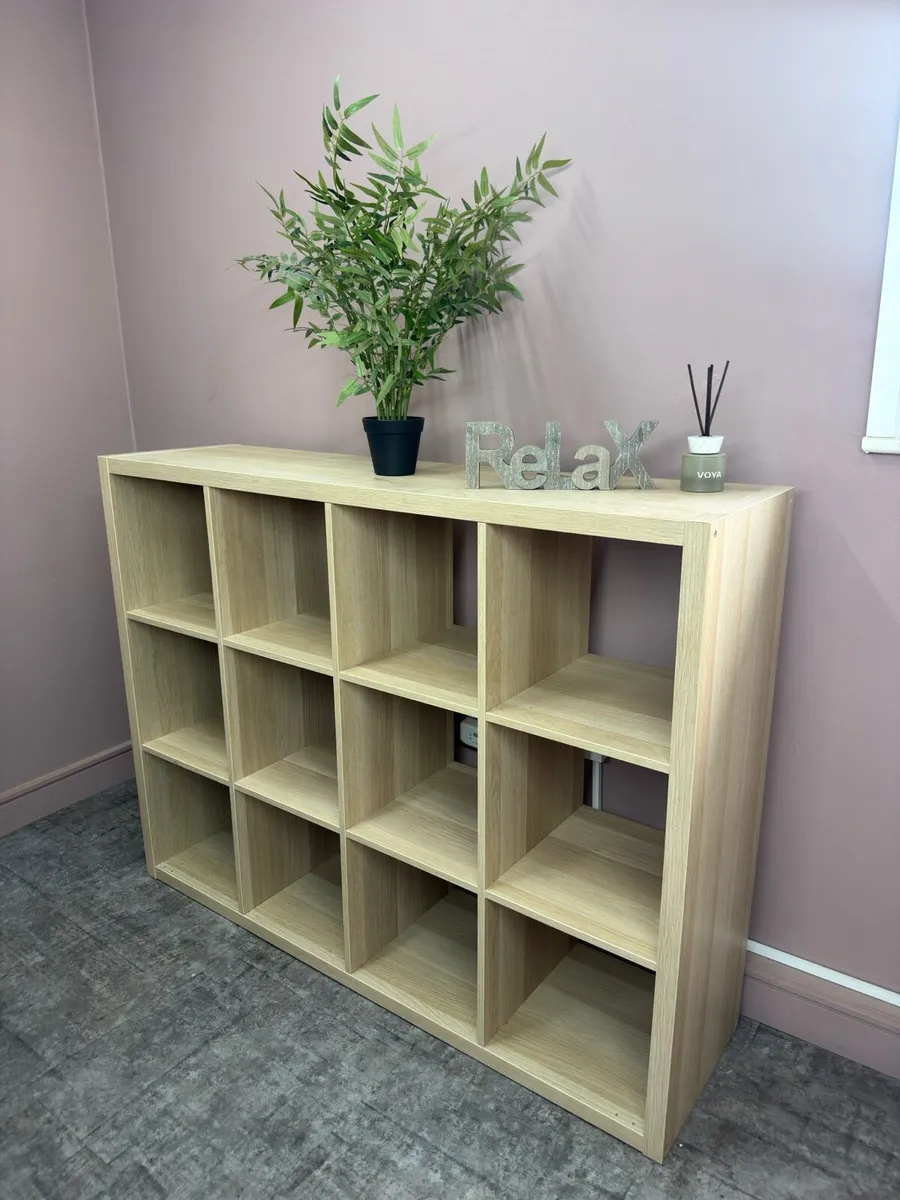 Storage shelf - Image 1
