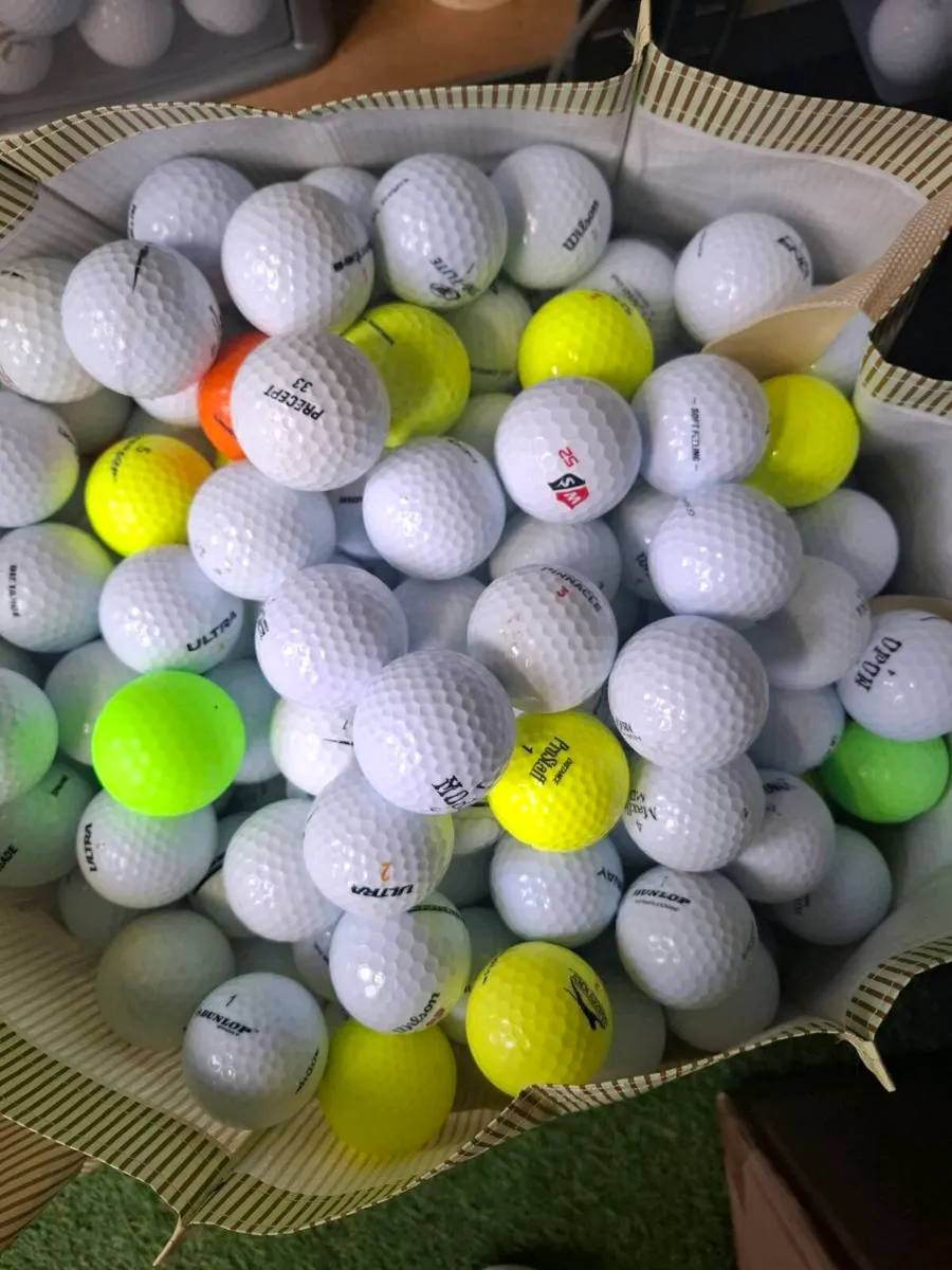 600 MIXED GOLF BALLS - Image 1