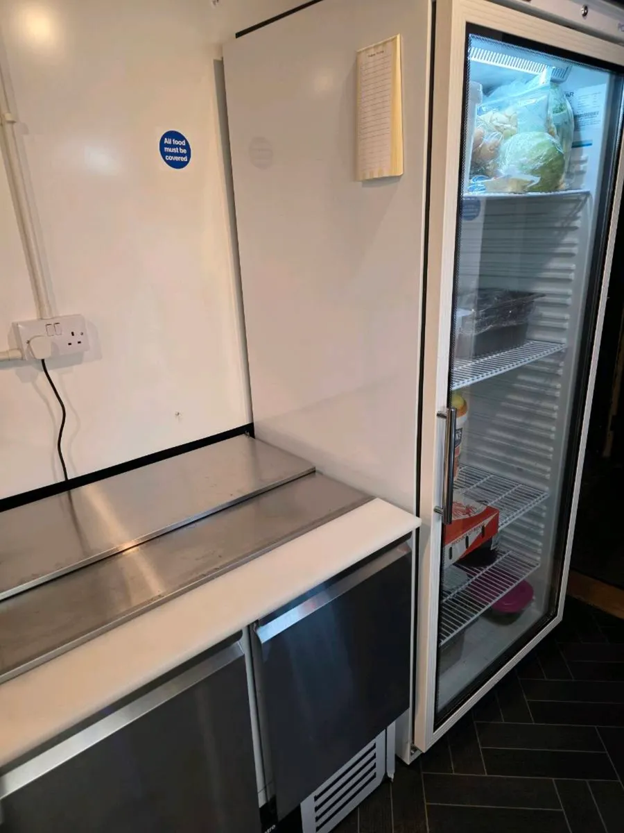 20ft Fully equipped and certified Food Container - Image 4