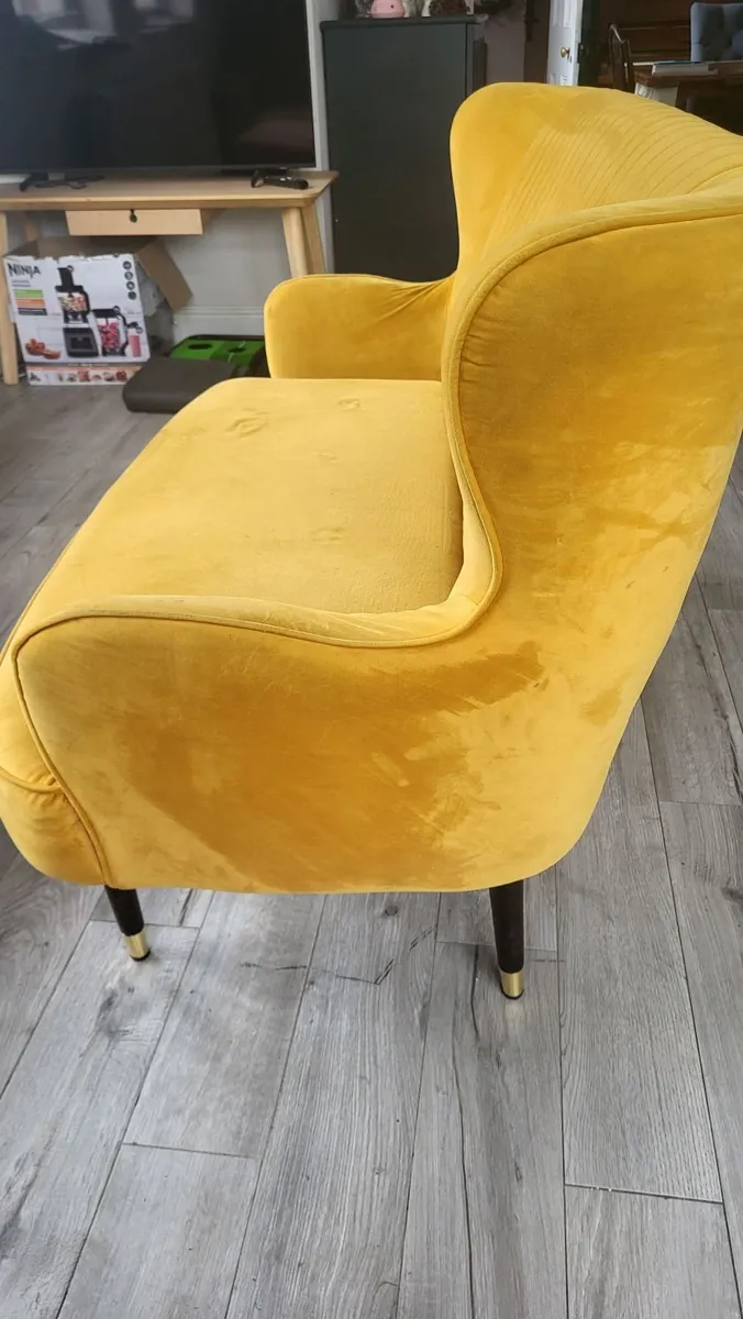 Couch - Image 1