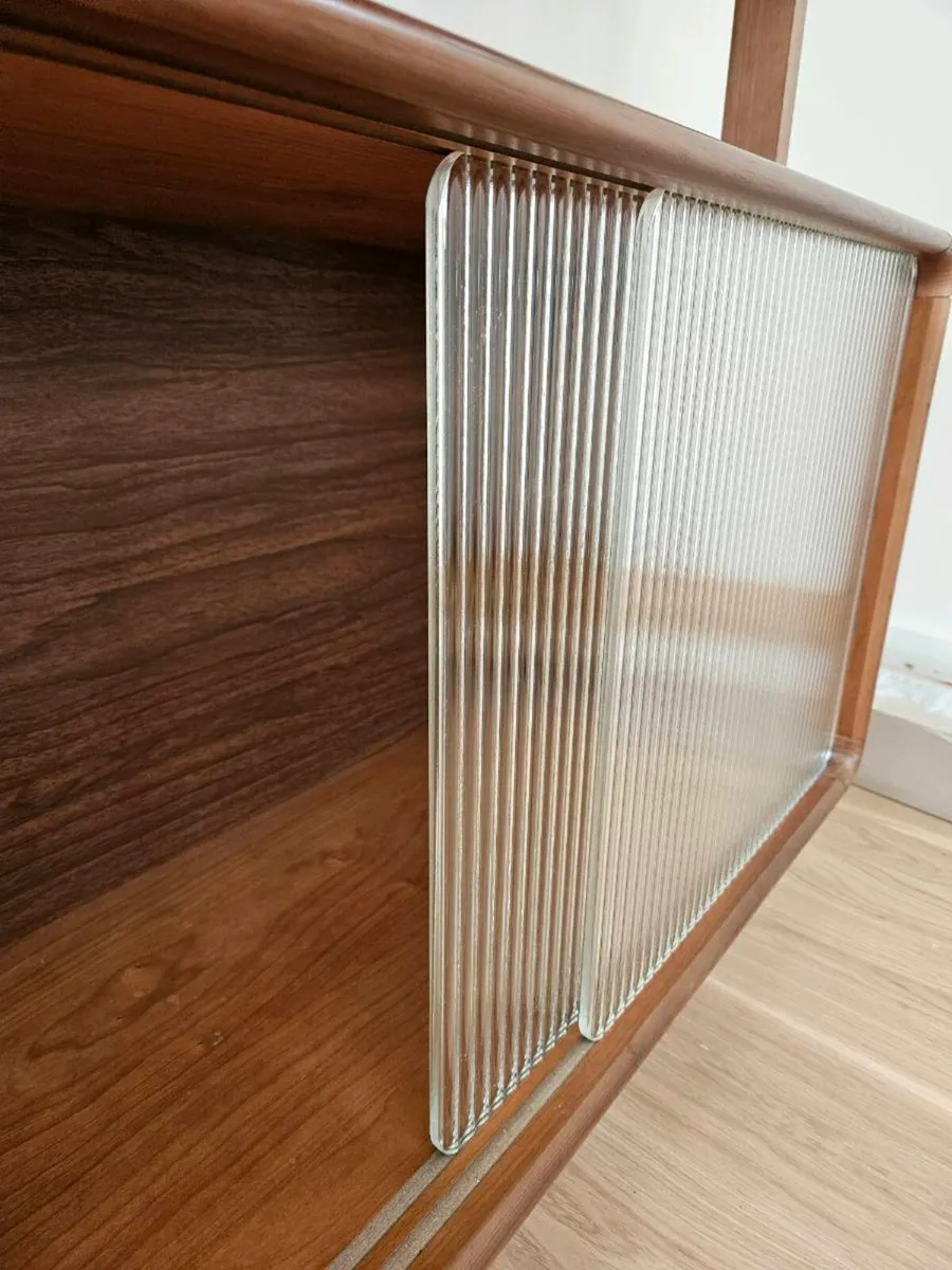 Retro standing shelves - Image 3