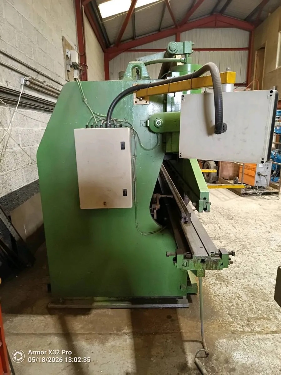 100 T Press brake - Image 3