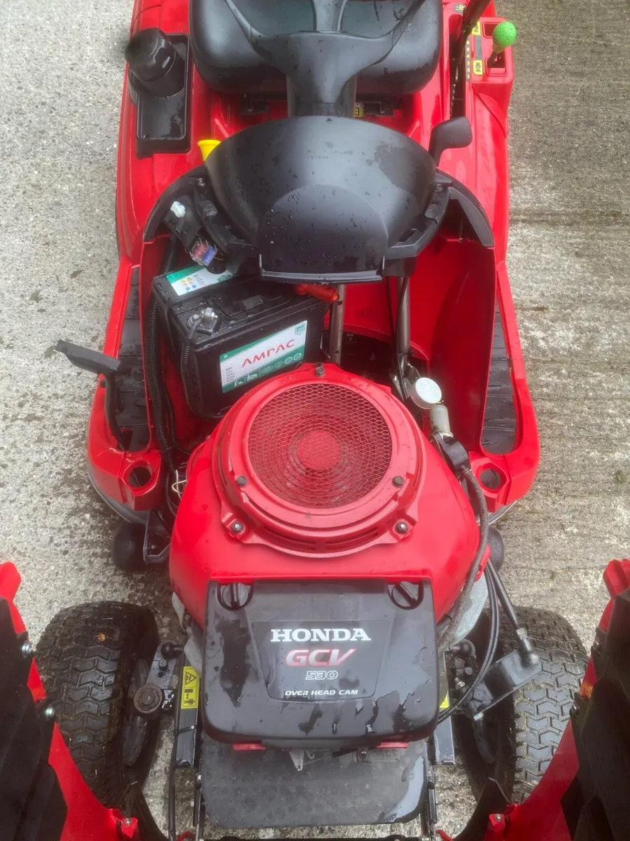 Honda ride on mower - Image 3