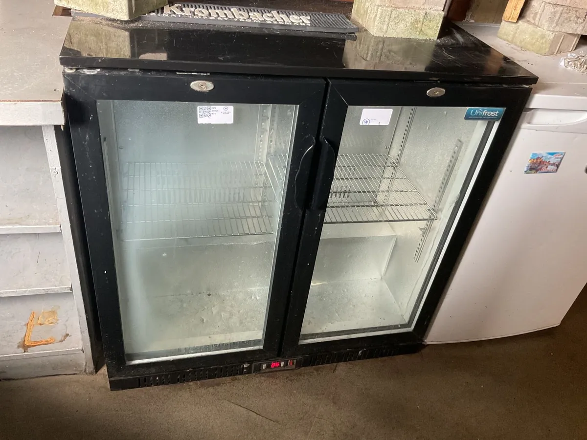 Unreserved Auction Of Bochelli's Restaurant - Image 2