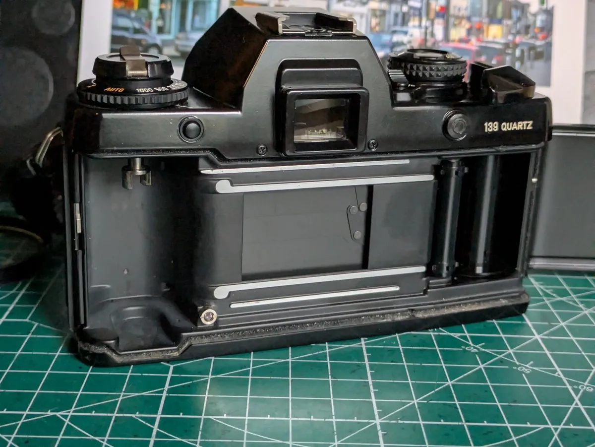 🎞️ Contax 139 Quartz + Carl Zeiss Planar 1.7/50💥 - Image 4
