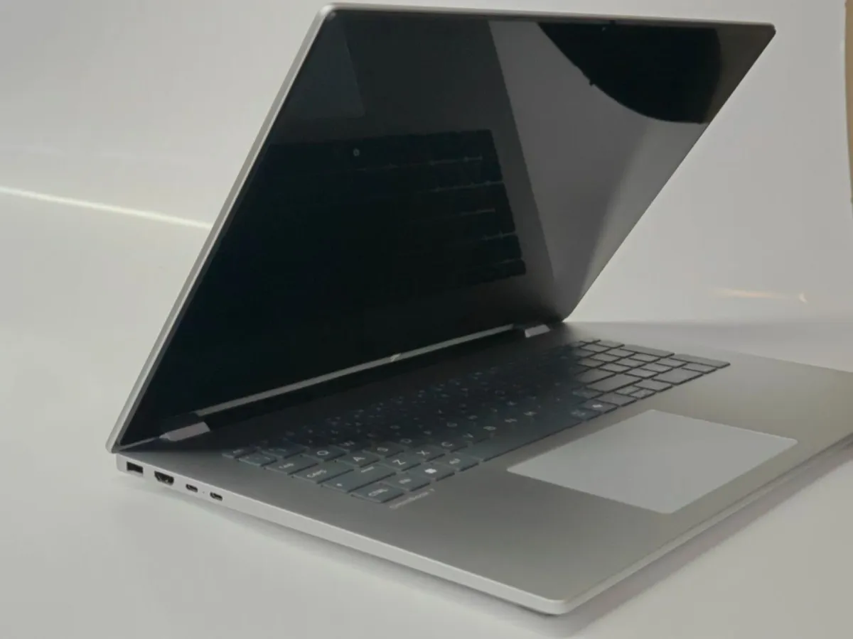 HP OmniBook 7 Laptop 17.3" FHD Touch Warranty - Image 3