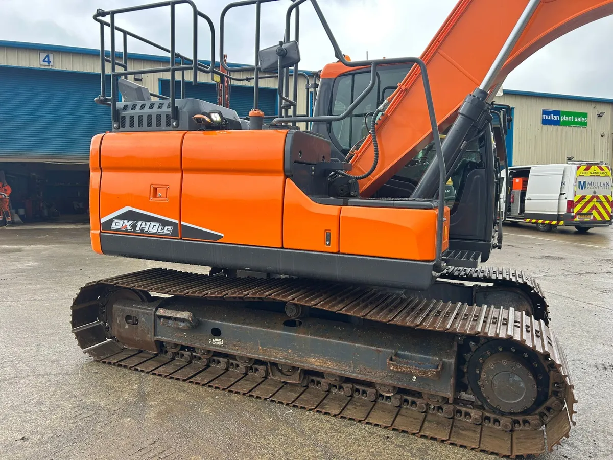 2022 Doosan DX140 LC-7 ( New Model ) 4900Hrs - Image 4
