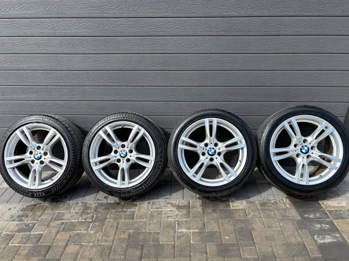 18” GENUINE BMW F30-F10 ALLOY WHEELS & TYRES - Image 2
