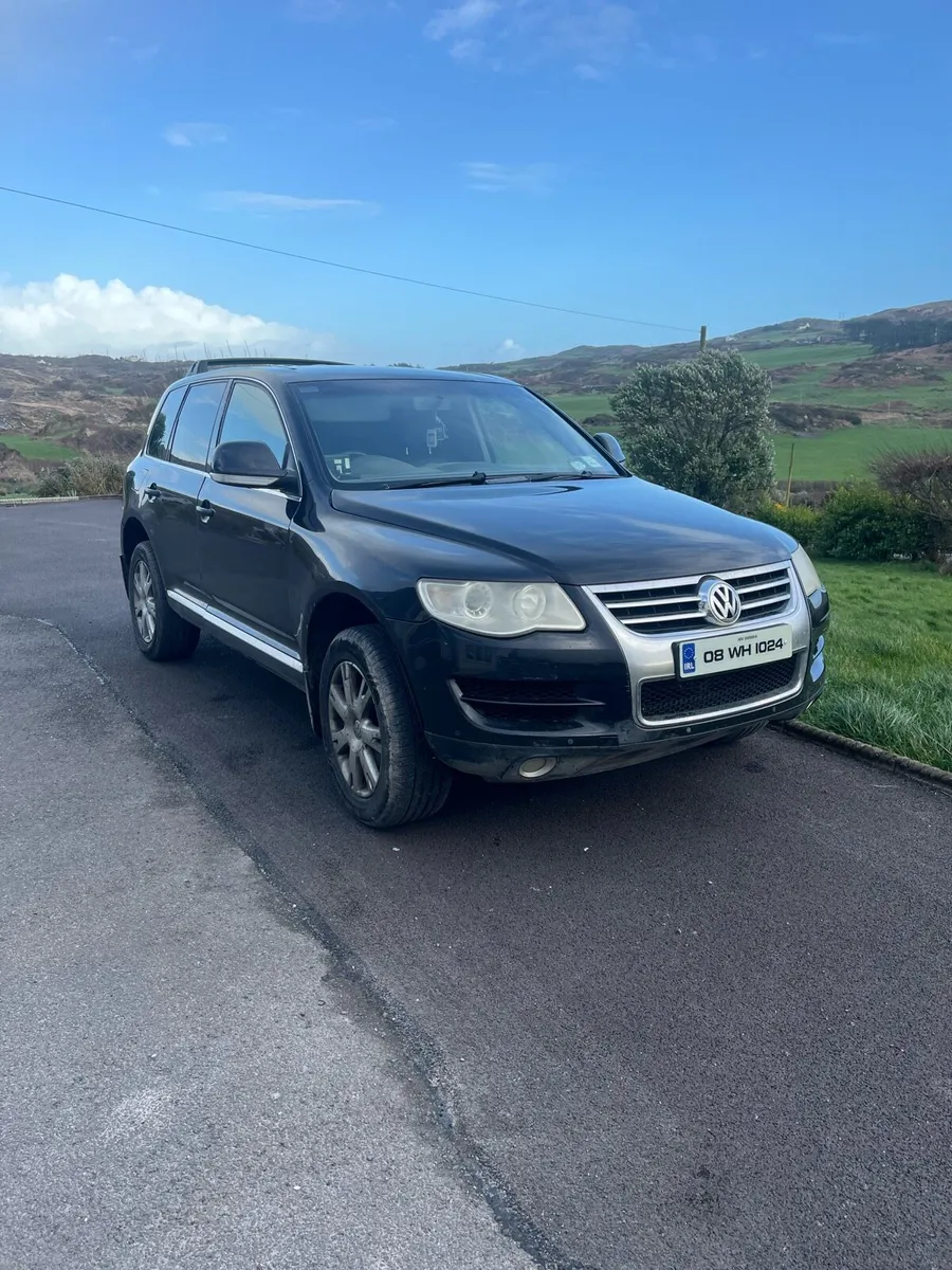 Volkswagen Touareg - Image 1