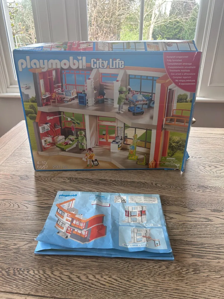 Playmobil City Life Hospital 6657 - Image 1