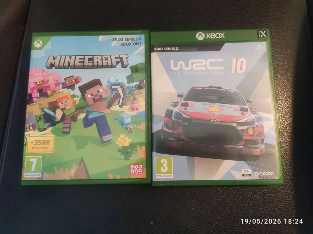 Xbox series x1TB bundle good condition box & games - Image 4