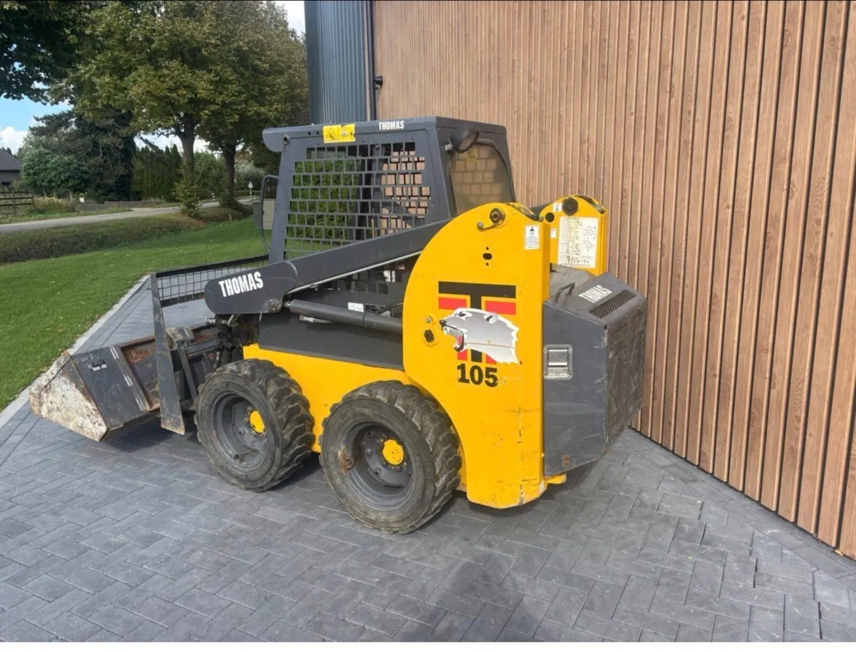 Skid steer - Image 2