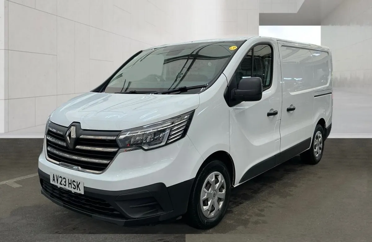 Renault Trafic 2023 - Image 3