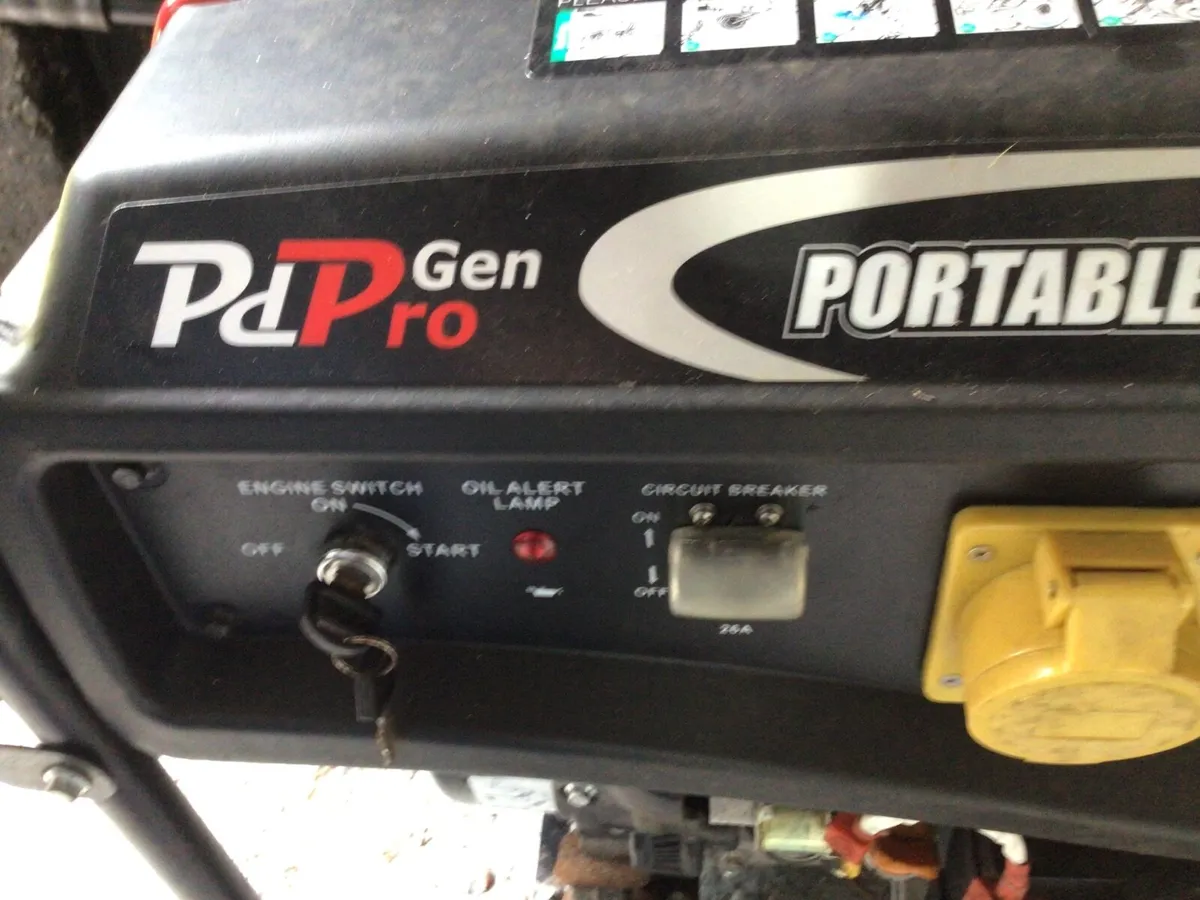 6.5 kW petrol Generator - Image 4